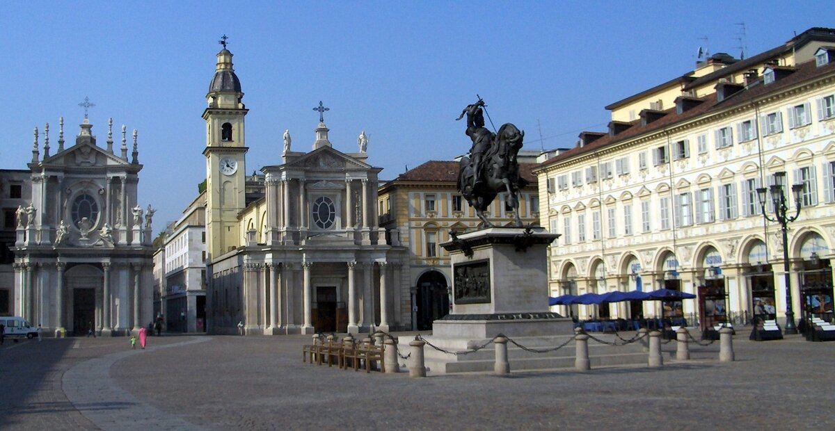 Piazza San Carlo, Torino — city-centre architecture